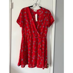 ⭐️3️⃣ for $20 ⭐️ NWT Sienna Sky Red Floral dress size medium